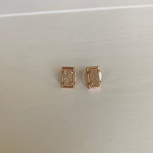 Rose gold Kendra Scott studs